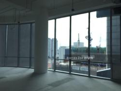 Oxley Tower (D1), Office #135813102